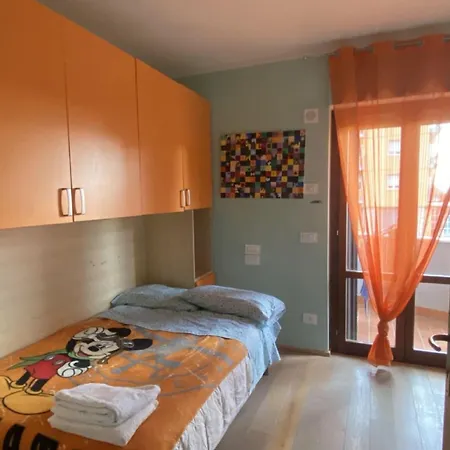 Daire Vibrant In With Balcony Marsciano